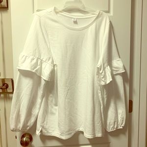 NWOT - White Ruffle Sleeve Pullover